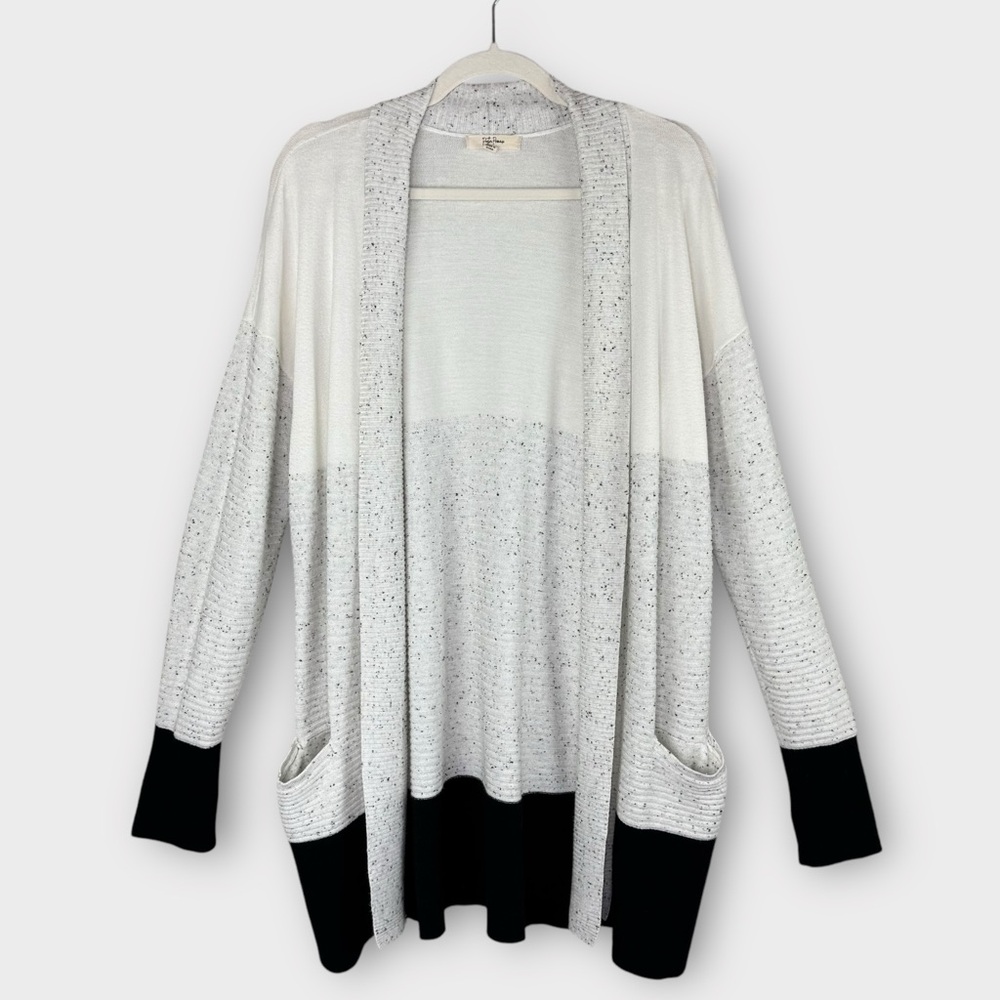 Open-Front Colorblock Cardigan Sweater - White & Black